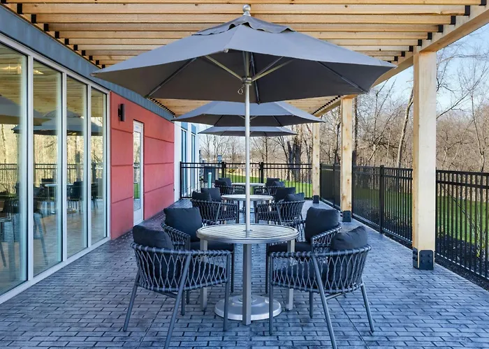 Towneplace Suites By Marriott Geneva At Spire Academy