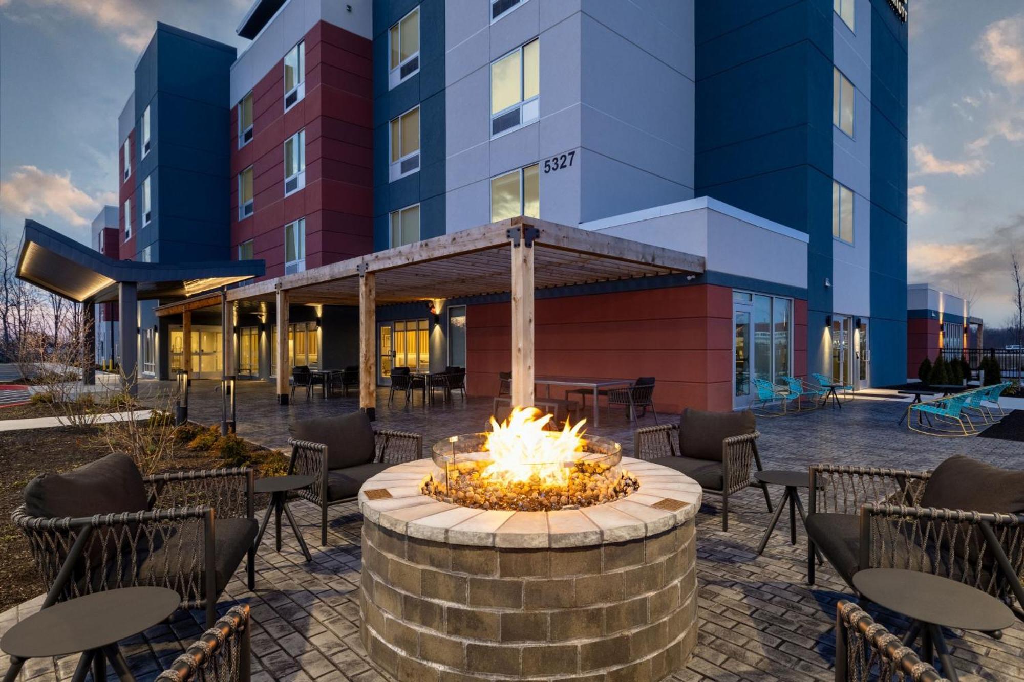 Towneplace By Marriott At Spire Academy Hotel Geneva