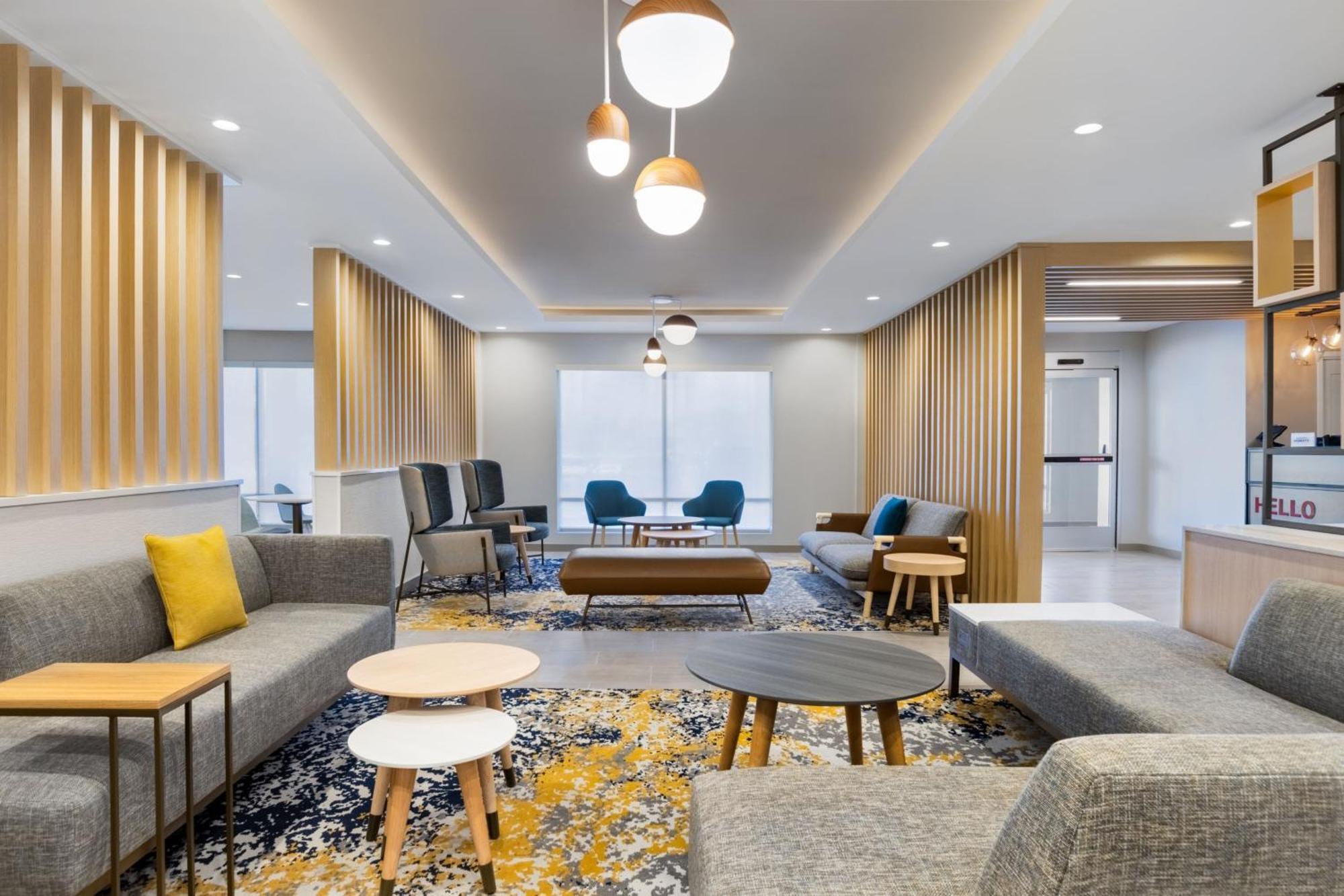 Towneplace By Marriott At Spire Academy Hotel